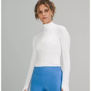It's Rulu Run Cropped Half Zip